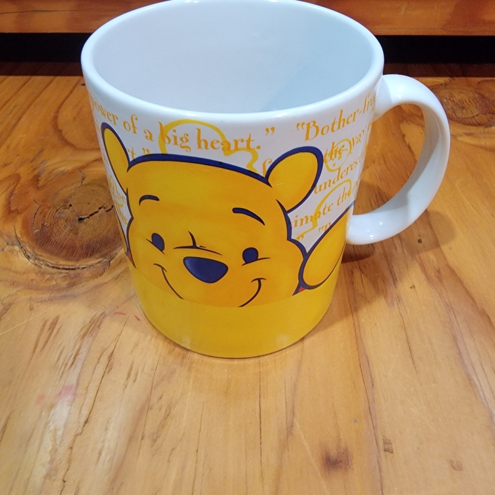 Disney‎ Winnie the Pooh with Pigley on a Coffee/Tea Mug